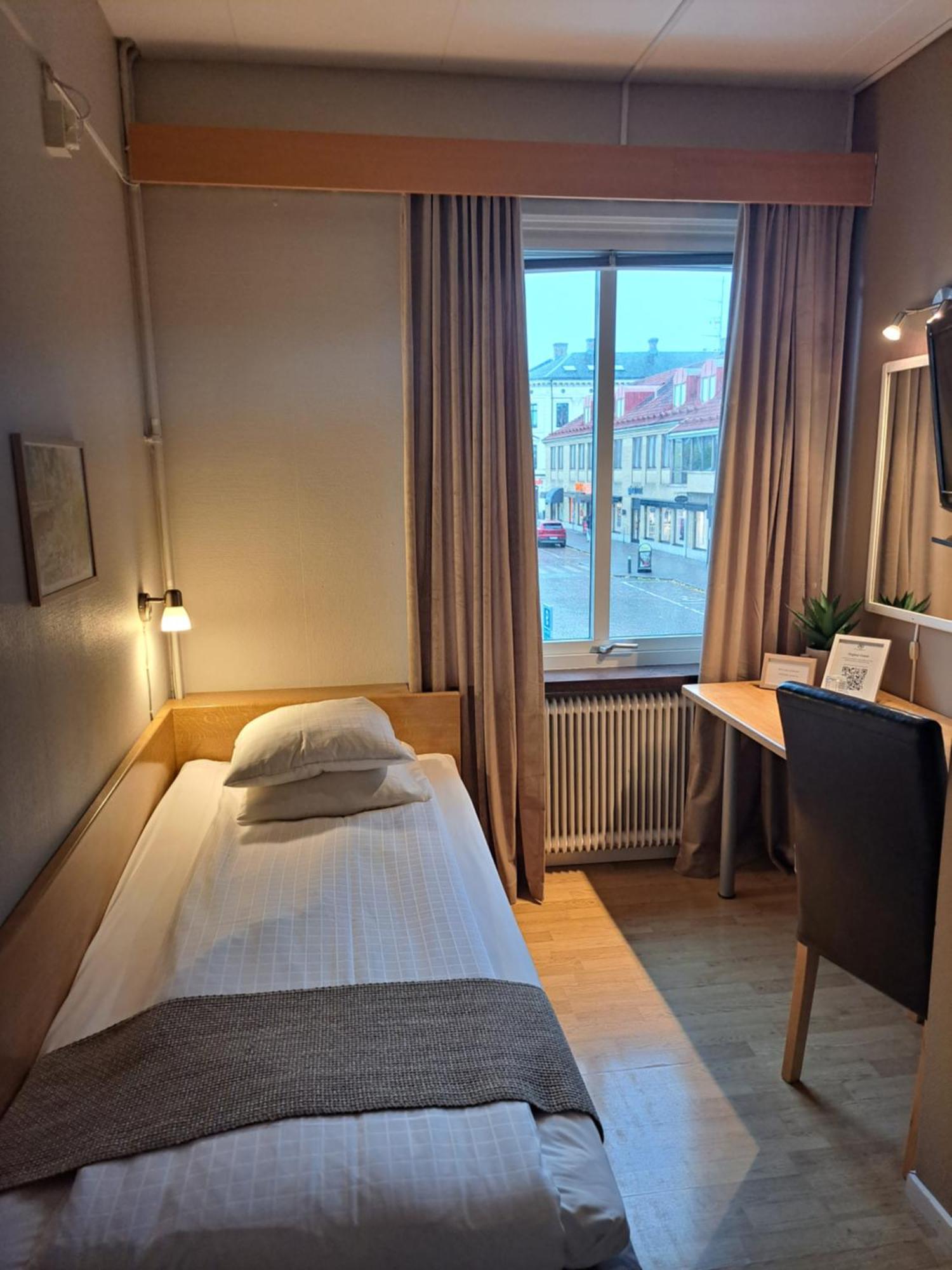 Hotell Radhuset Lidköping Exterior foto