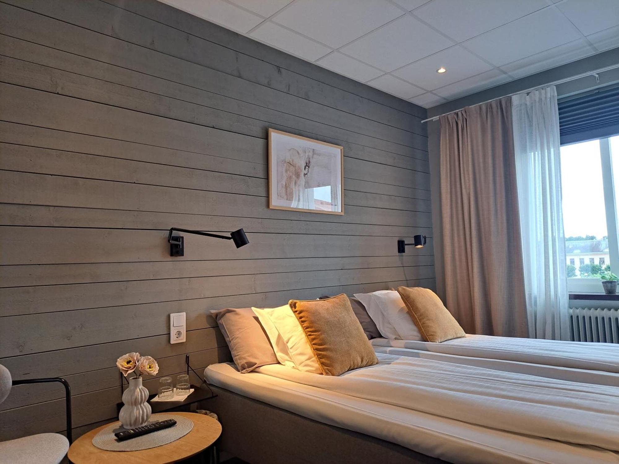 Hotell Radhuset Lidköping Exterior foto